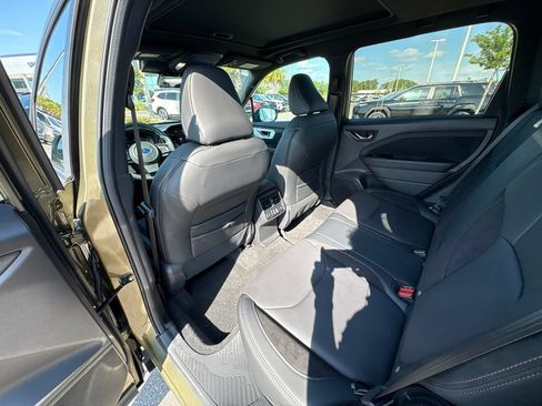New 2026 Subaru Forester Touring AWD/4WD image 16