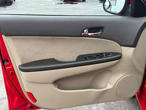 Used 2009 Hyundai Elantra image 11