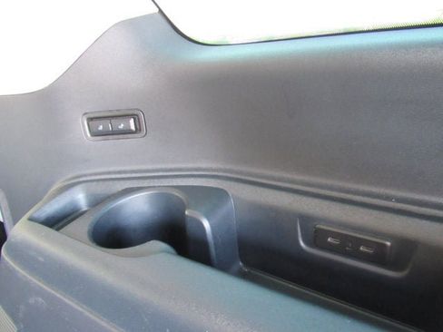 Used 2025 Ford Expedition Active AWD/4WD image 45