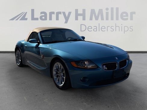 Used 2003 BMW Z4 2.5i image 7