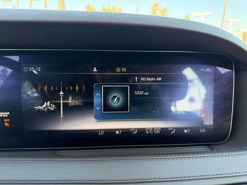 Used 2020 Mercedes-Benz S 560 Sedan image 13