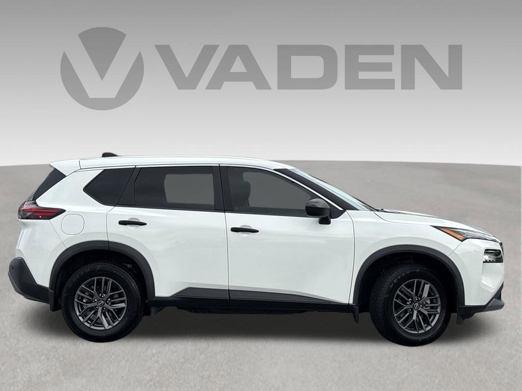 Used 2023 Nissan Rogue S FWD image 5