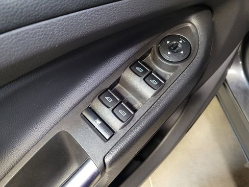 Used 2018 Ford Escape SE w/ SE Sync 3 Package FWD image 27