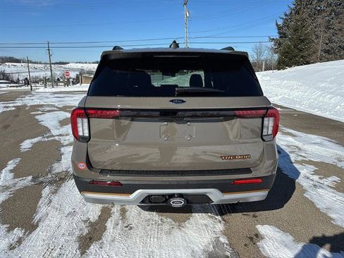 New 2026 Ford Explorer Tremor image 3