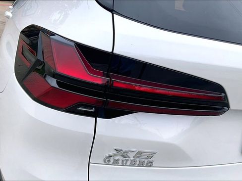 Used 2024 BMW X5 sDrive40i w/ Premium Package image 40