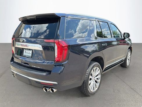 Used 2023 GMC Yukon Denali AWD/4WD image 4