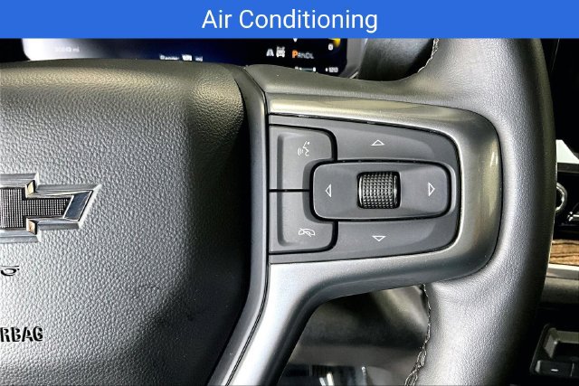 Certified 2026 Chevrolet Silverado 1500 RST AWD/4WD image 16