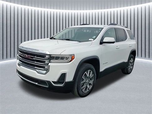 Certified 2023 GMC Acadia SLE w/ Driver Convenience Package image 10