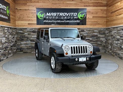 Used 2012 Jeep Wrangler Unlimited Sport image 2