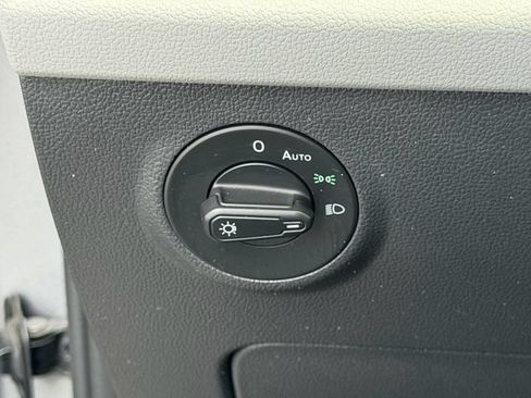Certified 2023 Volkswagen Taos S FWD image 26