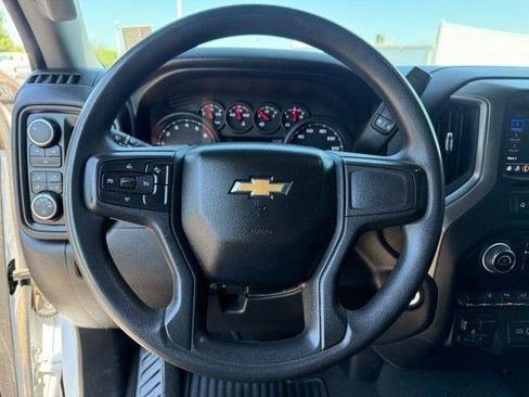 Used 2025 Chevrolet Silverado 2500 Custom w/ Custom Value Package AWD/4WD image 7