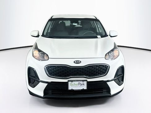 Used 2022 Kia Sportage LX FWD image 2