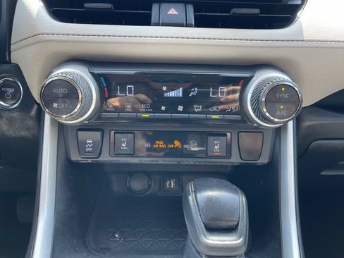Used 2023 Toyota RAV4 XLE w/ XLE Grade Weather Package AWD/4WD image 24