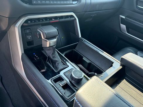 Used 2023 Toyota Sequoia Platinum AWD/4WD image 29