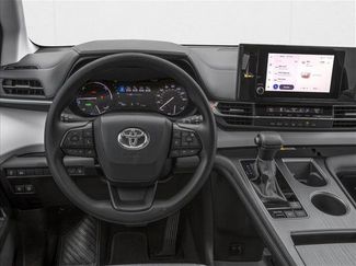 New 2026 Toyota Sienna LE FWD video 4