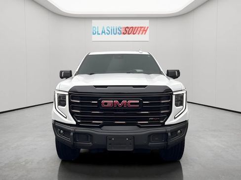 Used 2024 GMC Sierra 1500 AT4X AWD/4WD image 8