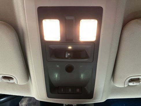 Used 2015 RAM 1500 Big Horn image 31