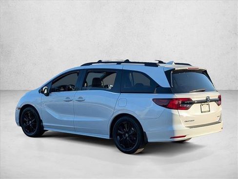 Used 2024 Honda Odyssey Sport image 7