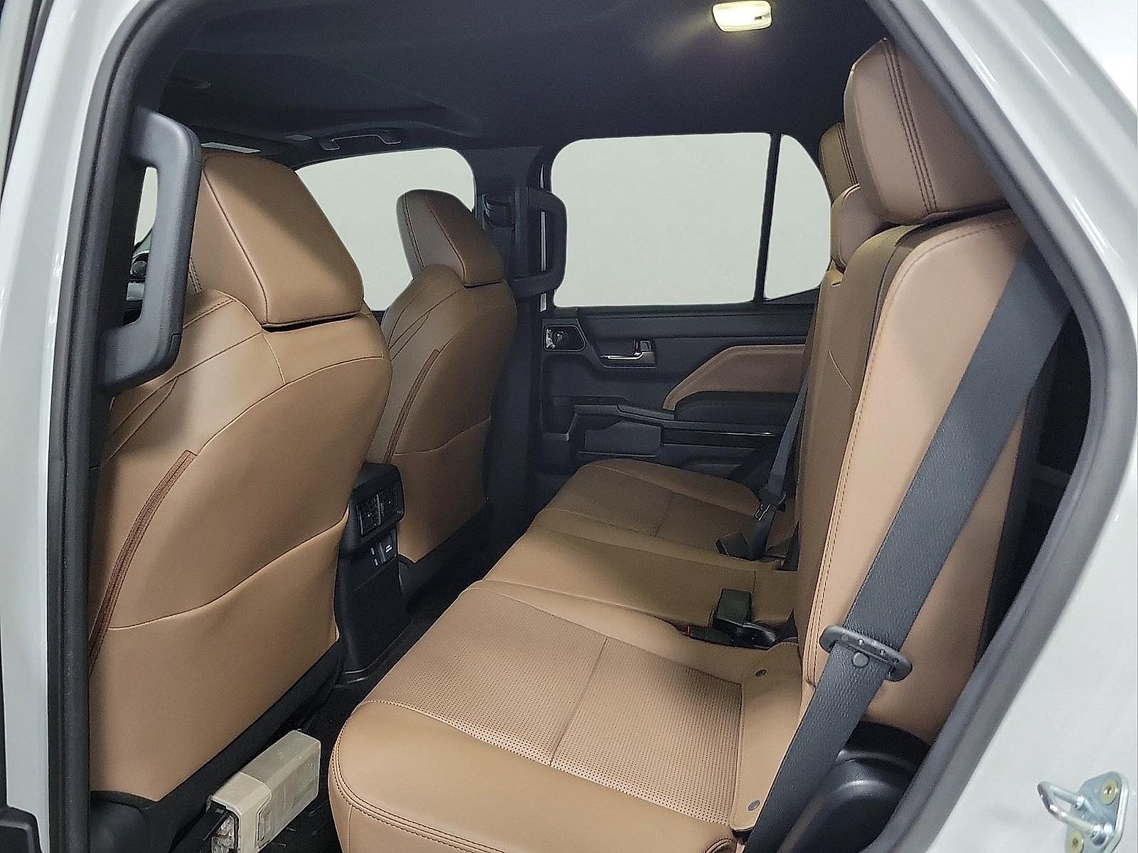 Certified 2026 Toyota 4Runner Limited AWD/4WD image 9