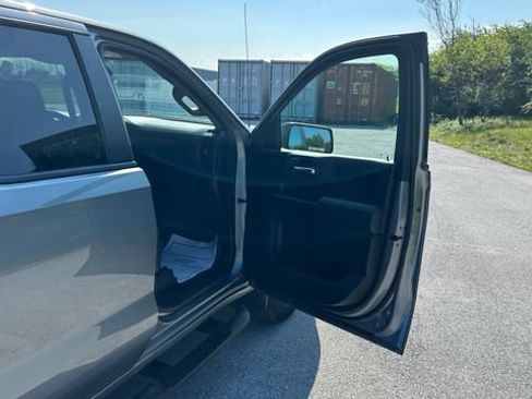 Certified 2023 Chevrolet Silverado 1500 Custom w/ LPO, Dark Essentials Package AWD/4WD image 41