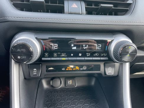 Used 2024 Toyota RAV4 XLE image 11