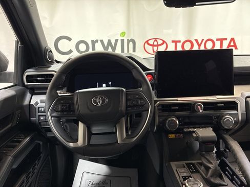 Used 2026 Toyota 4Runner 4WD image 21