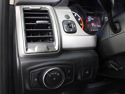 Used 2020 Ford Ranger XLT w/ FX4 Off-Road Package image 18