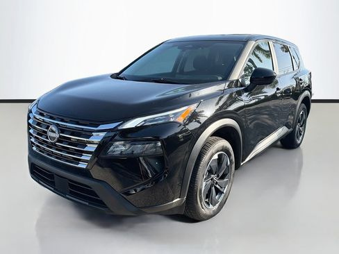 Used 2025 Nissan Rogue SV AWD/4WD image 3