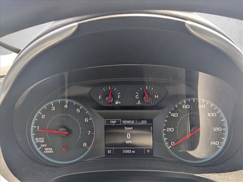 Used 2021 Chevrolet Malibu LS FWD image 10