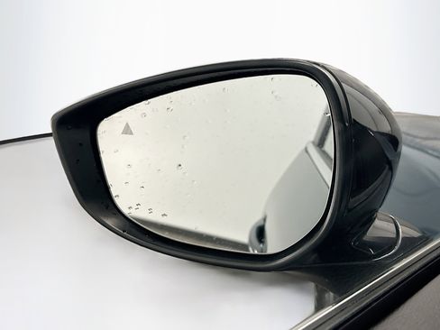 Used 2024 MAZDA CX-30 AWD 2.5 S w/ Preferred Package image 16