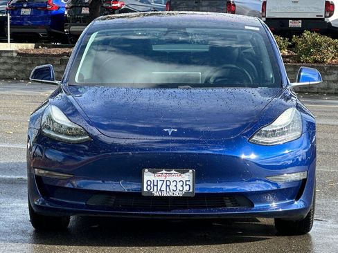 Used 2018 Tesla Model 3 Mid Range image 9