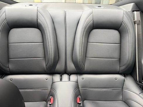 Used 2025 Ford Mustang GT Premium RWD image 26