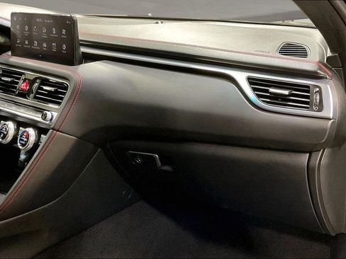 Used 2023 Genesis G70 2.0T w/ Sport Prestige Package image 25