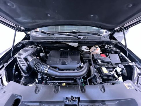 Used 2022 Chevrolet Blazer LT FWD image 11
