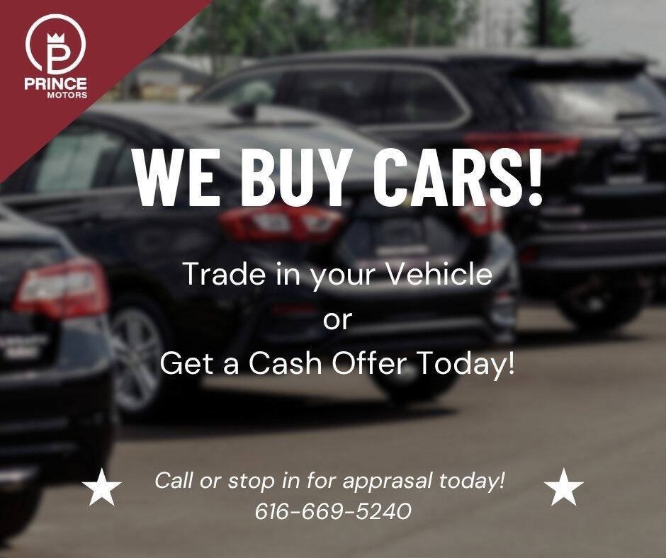 Used 2024 Chevrolet Silverado 1500 RST w/ Convenience Package II AWD/4WD image 29