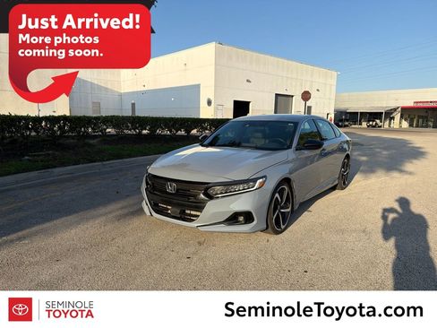 Used 2022 Honda Accord Sport image 1