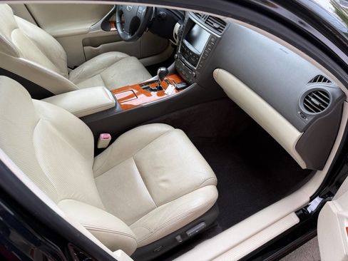 Used 2009 Lexus IS 250 AWD image 15