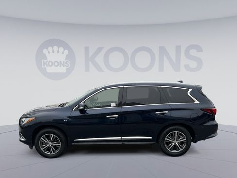 Used 2019 INFINITI QX60 Luxe w/ Essential Package image 2