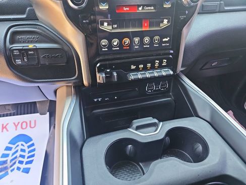 Used 2019 RAM 3500 Laramie AWD/4WD image 18
