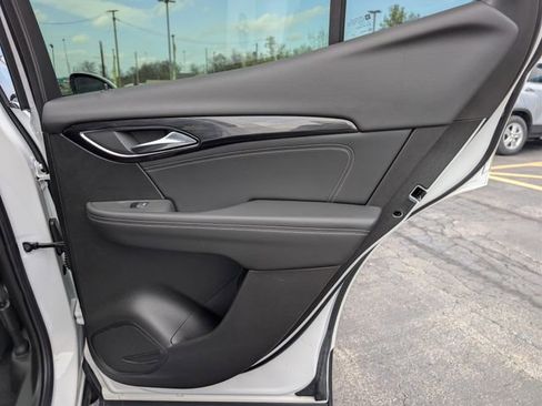 Used 2023 Buick Envision Essence FWD image 18