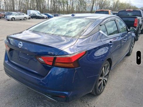 Used 2022 Nissan Altima 2.5 SR FWD image 3