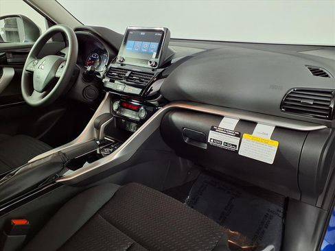 New 2026 Mitsubishi Eclipse Cross LE image 7