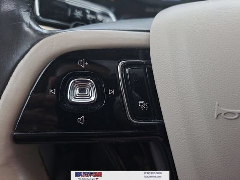 Used 2020 Lincoln Corsair Reserve w/ Equipment Group 202A AWD/4WD image 21
