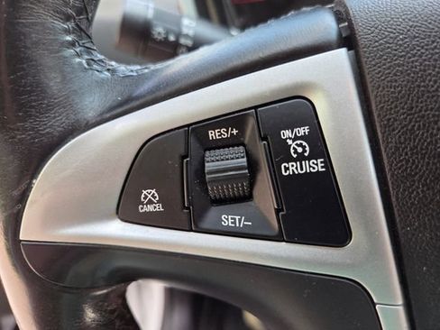 Used 2017 Chevrolet Equinox LT w/ Convenience Package FWD image 23