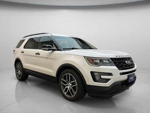 Used 2016 Ford Explorer Sport AWD/4WD image 1