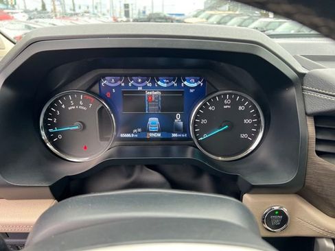 Used 2023 Ford Expedition Limited AWD/4WD image 17