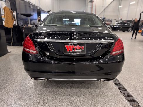 Used 2017 Mercedes-Benz C 300 4MATIC Sedan image 36