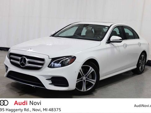 Used 2017 Mercedes-Benz E 300 4MATIC image 1