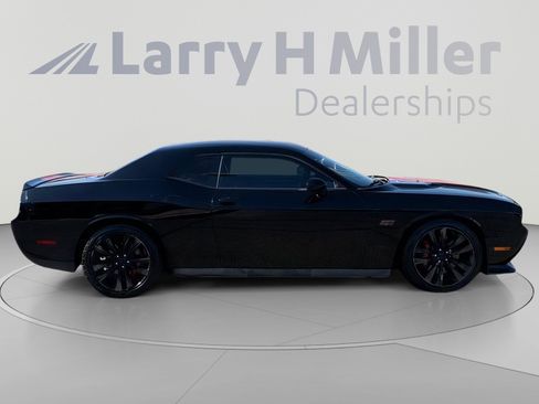 Used 2013 Dodge Challenger SRT8 w/ Harman Kardon Audio Group RWD image 8
