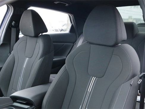 Certified 2026 Hyundai Elantra Sport image 10